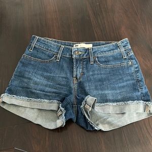Levi’s cuff shorts